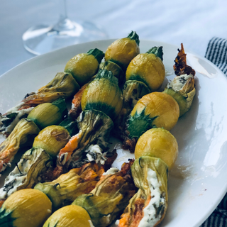 Fleurs de courgettes farcies au fromage de chèvre