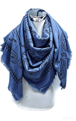 Grande écharpe carrée à motif paisley K2 – Lineta