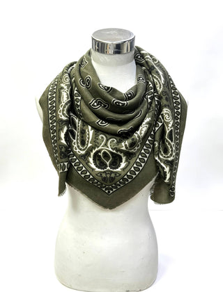 Grand foulard à motif paisley K27 – Lineta