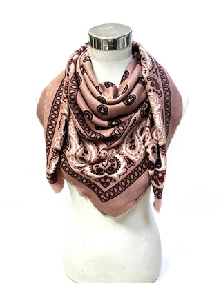 Grand foulard à motif paisley K27 – Lineta