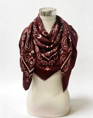 Grand foulard à motif bandana K21 – Lineta