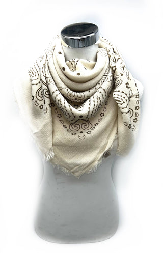 Foulard carré à motif paisley K3/K23 – Lineta
