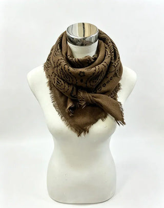 Foulard carré à motif paisley K3/K23 – Lineta