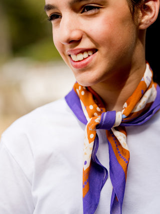 Petit foulard Ancolie caramel – Caladia