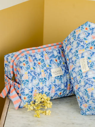 Trousse de toilette Marie matelassée et imperméable – Caladia