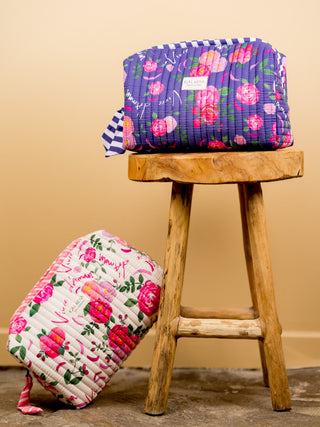 Trousse de toilette Vivre d’amour écrue matelassée – Caladia