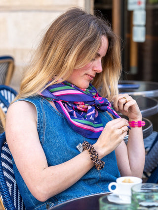 Grand foulard Vivre d’amour violet – Caladia