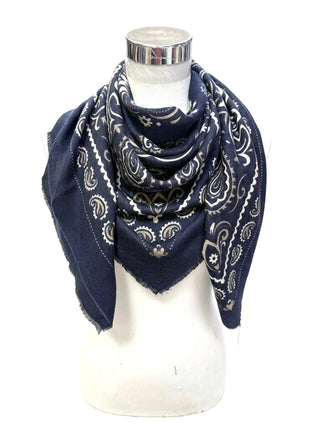 Grand foulard à motif bandana K21 – Lineta