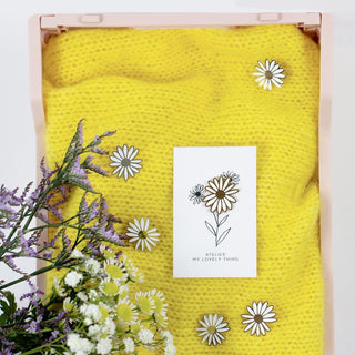 Pin’s Marguerite en laiton – My Lovely Thing