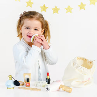 La trousse de beauté en bois Le Toy Van