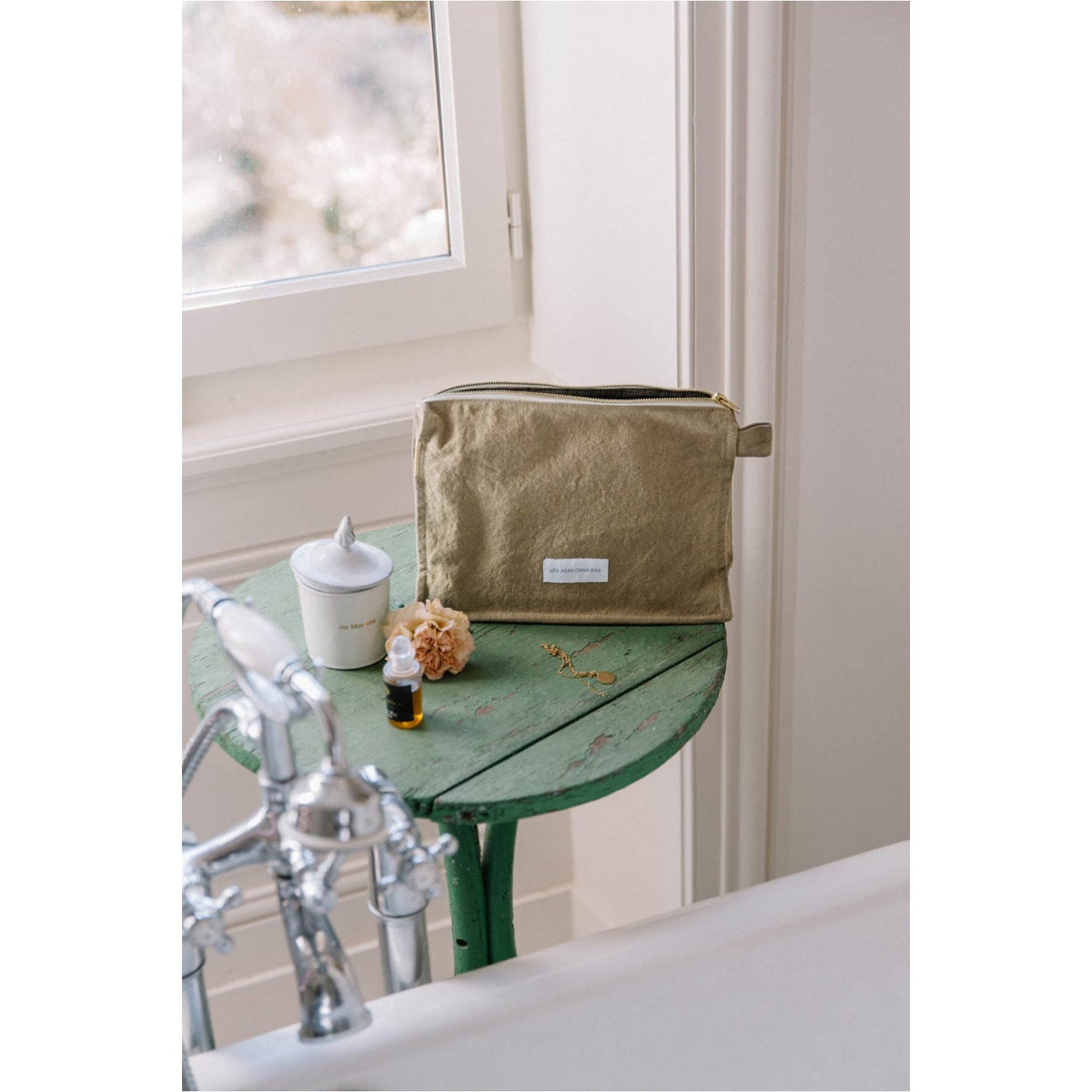 Trousse de toilette vert tilleul - Les Pensionnaires